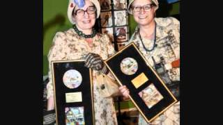 Tyyne &amp; Martta - Jenkkakahavat