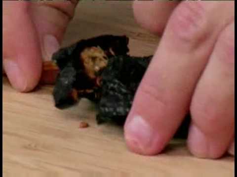 Cooking Tips : How to Clean Ancho Peppers