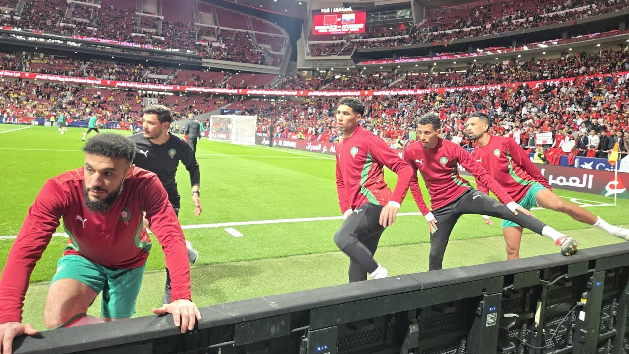 مباراة المغرب والإكوادور..لحظة دخول لاعبي المنتخب المغربي للقيام بالتسخينات