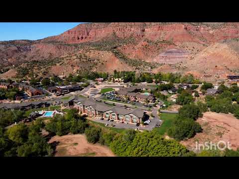 Zion National Park, View over Springhill Suites Marriott, Springdale, Utah