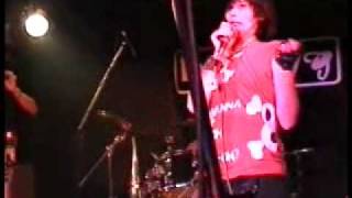 Yeah Yeah Yeahs - 06 Bang (Live at Cardiff Barfly 2003)