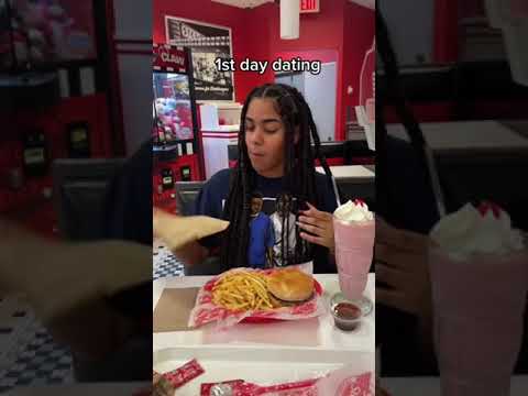 Different dating stages be like: 😍 #shorts