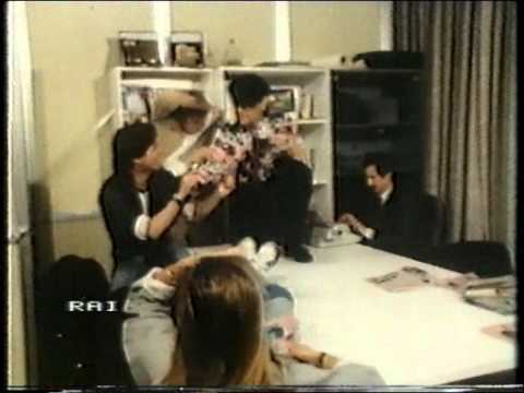 download lagu mp3 mp4 Ivan Cattaneo Prendi La Chitarra E Vai, download lagu Ivan Cattaneo Prendi La Chitarra E Vai gratis, unduh video klip Ivan Cattaneo Prendi La Chitarra E Vai