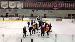 preview picture of video 'Boston Bruins practice in South Saint Paul Minnesota 2012 #2'
