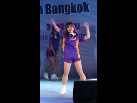 171103 GalactA cover WJSN  (Ploy as Luda) - Happy @ Road to Pyeongchang 2018 in Bangkok
