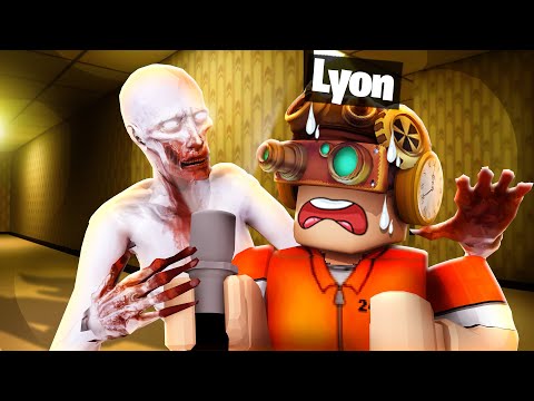 TUTTI GLI SCP CI VOGLIONO MANGIARE SU ROBLOX!!