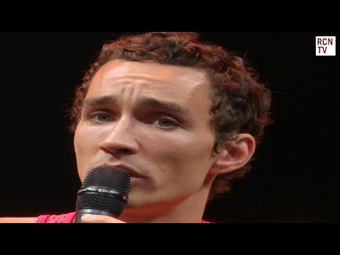 Robert Sheehan Admits Weird On Set Fears For Umbrella Academy Season 3