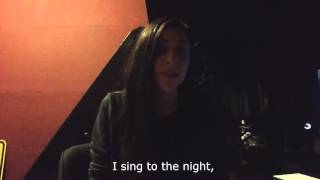 Ally Hills sings Not on drugs