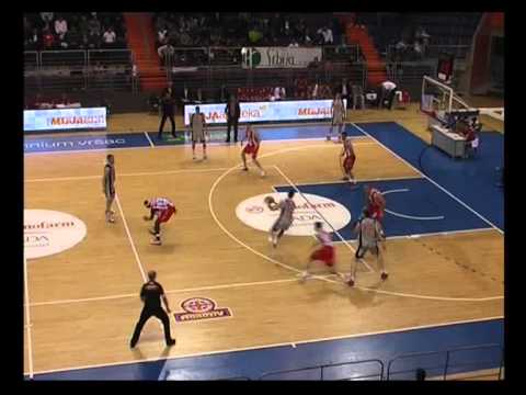 8.kolo KLS: Hemofarm Stada - C.Zvezda Diva