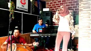 Download lagu cincin kepalsuan - Riana oces ( stardut)  #pujisonada mp3