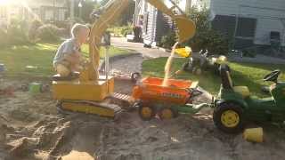 Micro kaivinkoneen testailua/harjoittelua