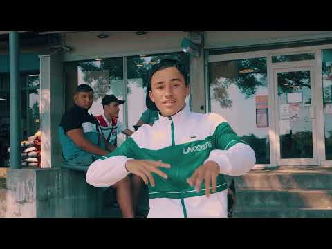 Draviss - J'me balade (Clip Officiel)