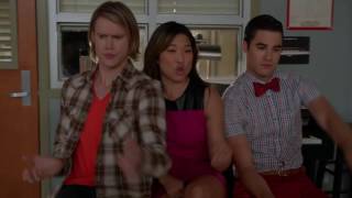 GLEE Full Performance of Jumpin&#39;, Jumpin&#39;