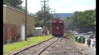 preview picture of video 'City of Kingston Railfan - Catskill Mountain Railroad RS-1 #401 July 2, 2011'