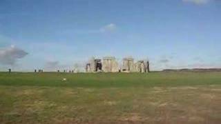 preview picture of video 'RTW Trip #25 Stonehenge'