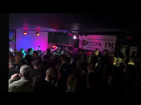 Farben Lehre - Urwis (Bar słoneczny Pszczółki)