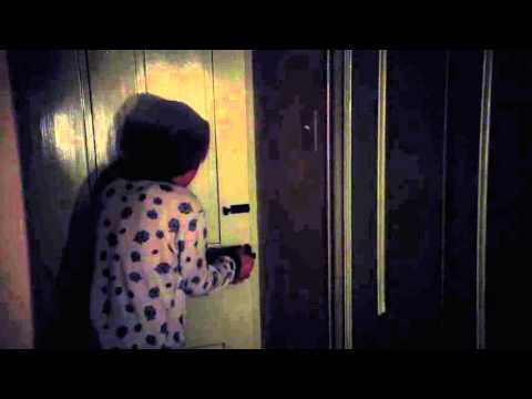 THE VISIT di M. Night Shyamalan - Scena del film in italiano "Apri la porta"