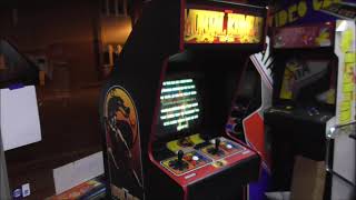 Somebody turned the Wrong Arcade Cabinet Into a MORTAL KOMBAT Cabinet with a Kit Back In The Day!