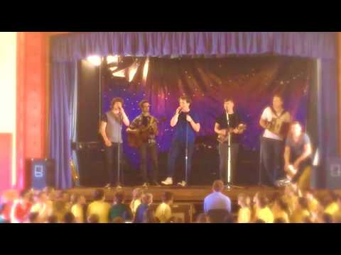 Seo Linn visit bunscoil Mhuire- bí id thost is damsha liom