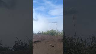 Download lagu Memberi Makan Burung Anis Gunung mp3 Download lagu Memberi Makan Burung Anis Gunung mp3