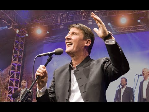 Tomislav Bralić i klapa Intrade - Cibona, 8.12.2017.