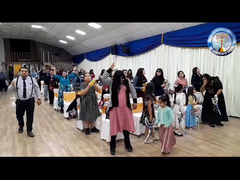 Coro Restauración Medley- Nosotros adoramos, Hoy no ves, Como viendo al invisible.