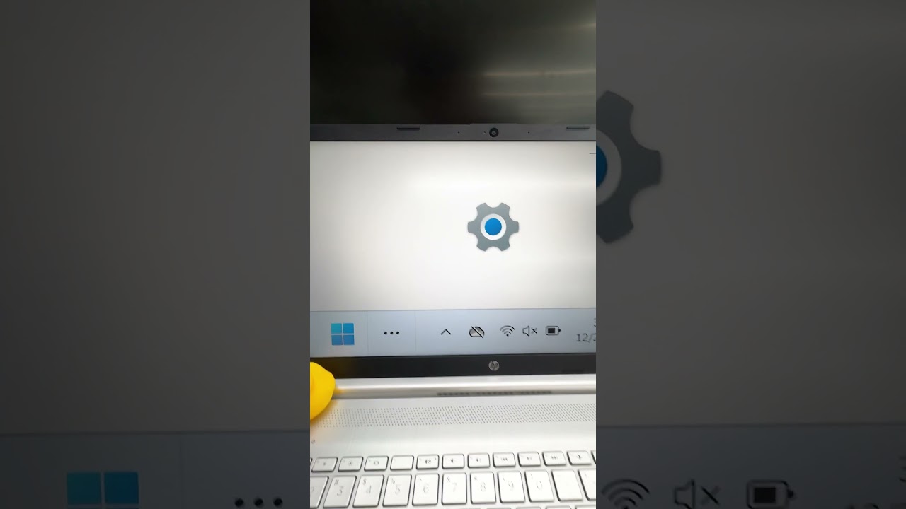 PC Prank! How to Restore the 500% Display Scaling? | Windows 10/11 #shorts