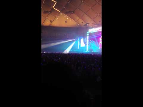 120805 TTS & EXO DJ god us fallin in Love Again SMT Tokyo [FANCAM]