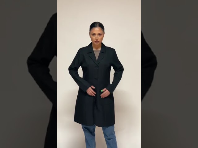 لاب كوت أسود 36 انش | 318 من ماركة لاب ميد ®LAB ME...