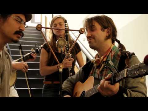 Love And Altar - The Low Anthem