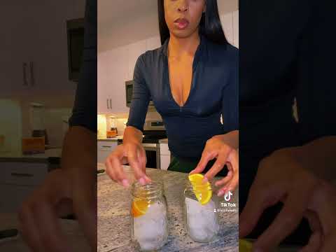 Thank me later 😘 #fyp #healthyliving #detox #detoxwater #flattummy