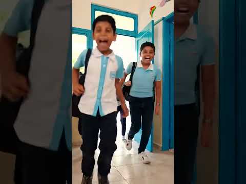 بوبو ضغط على جرس المدرسة الإلكتروني بكري 🏫🔔🦜  الدراري خرجو و المديرة تعصّبات 😂