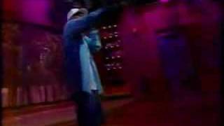 Lil Romeo chillin out