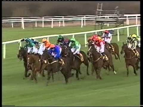 2004 JCB Triumph Hurdle