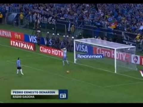 Grêmio (3) 0 x 0 (2) Corinthians - Pedro Ernesto Denardin chama Pato de Fracassado - 23/10/13