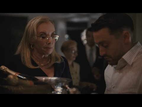 Succession S4E7 - Gerri Blackmails Roman with his Genitalia Pics