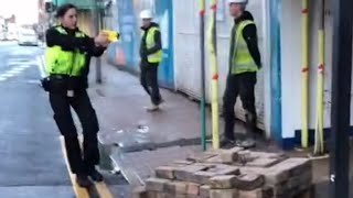 Birmingham Police Taser Man Despite Repeated Requests