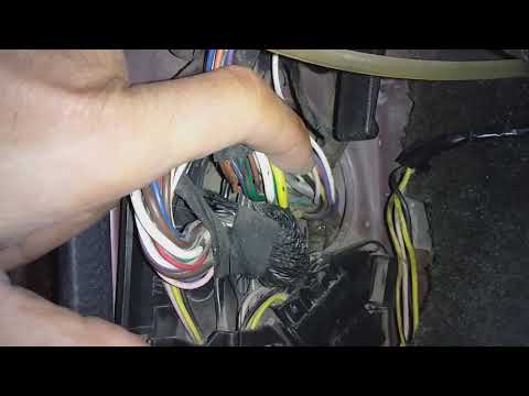 Ficha y cables ocultos parante conductor  Renault 19