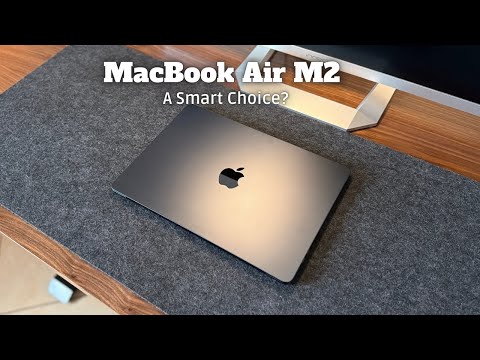MacBook Air M2: Perfect for 2025? Now with Apple Intelligence!