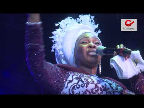 Tope Alabi at  PRAISE THE ALMIGHTY 2019 (THIS IS PROPHETIC)
