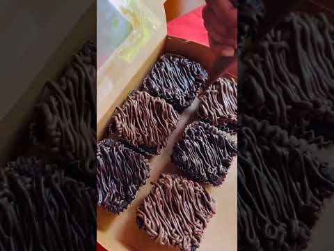 box of 6 nutella and dark chocolate brownies