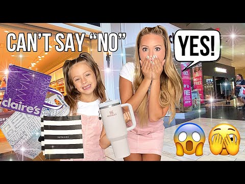 BABYSITTER CAN’T SAY “NO” AT THE MALL 🫣🛍🤑  @agset211