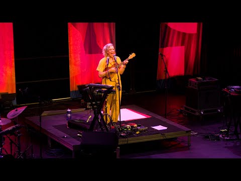 Tune-Yards - Powa (Live at Brooklyn Steel)