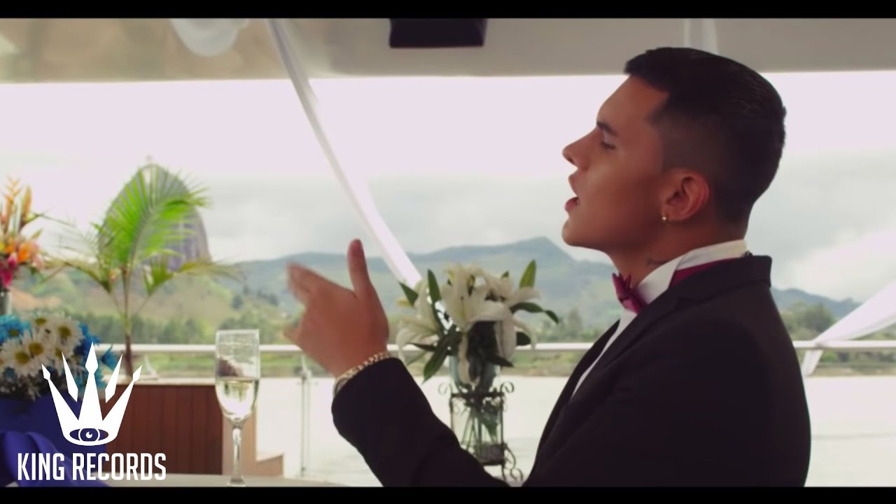 Kevin Roldan — Me Tienes Loco
