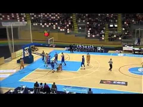 ADECCO ORO JORNADA2 LEYMA NATURA BASQUET CORUÑA,83 VS 79  COCINAS.COM