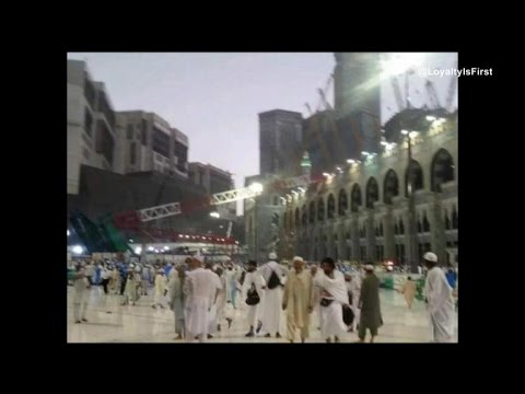 Crane collapses at holy Muslim site