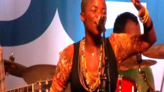 Freshlyground &quot;Doo Be Doo&quot; @ Montreal Jazz Festival 2011