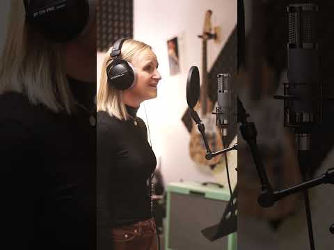 Ein Leben lang (Björn Landberg) - Cover Julia Bachmann Sängerin aus dem Allgäu