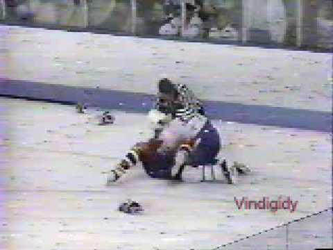 Claude Lemieux vs Steven Finn