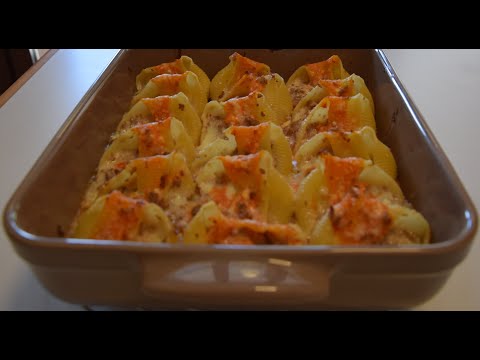 CONCHIGLIONI RIPIENI AL FORNO CON SALSICCIA E SCAMORZA...dal sapore irresistibile e delicato